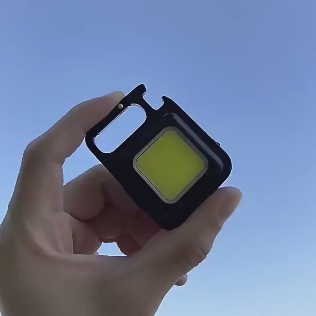 PortableUSBRechargeableKeychainTorch–MiniLEDCampingLight